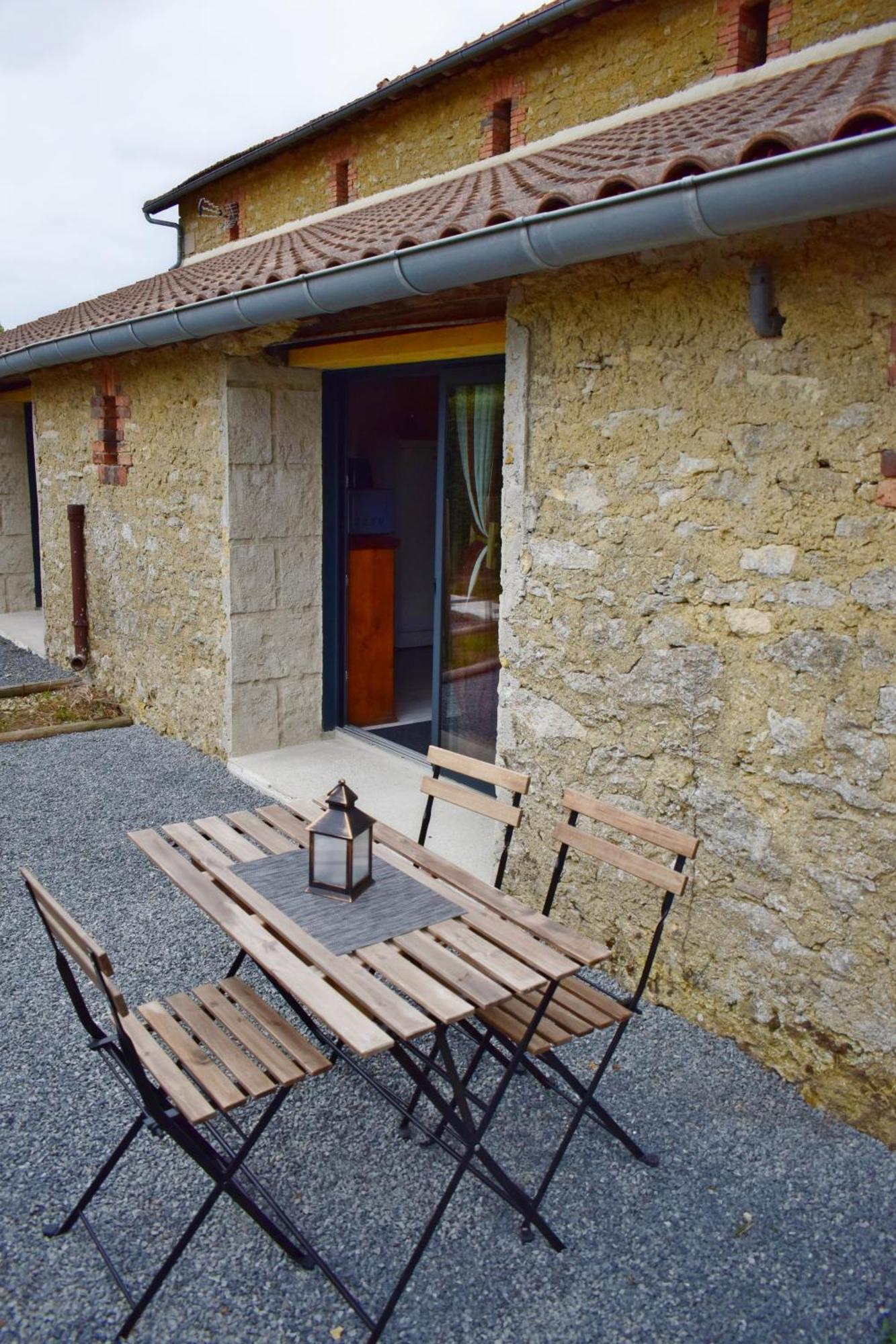 L'Oree Du Bois Gaubau Saint-Georges-sur-Layon Extérieur photo